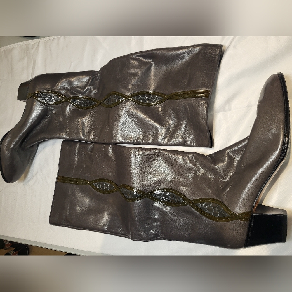 Pollini Brown Leather Boots with Olive Accents